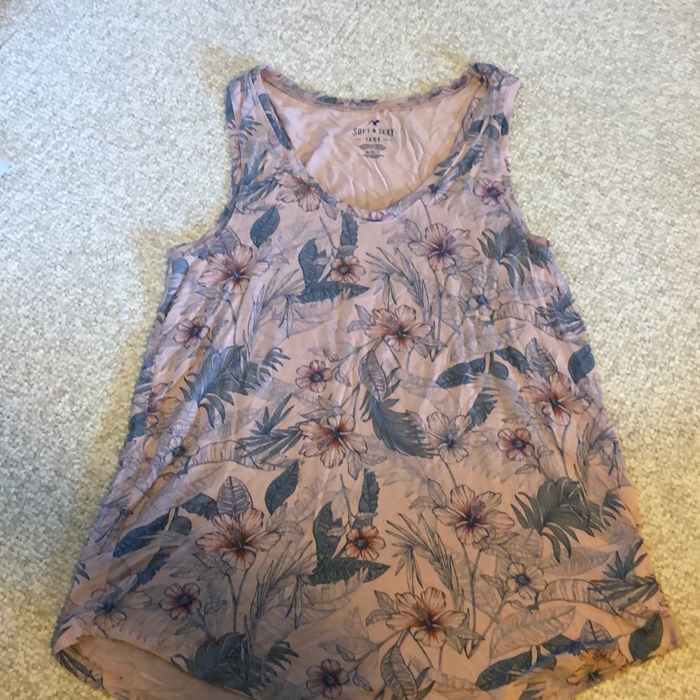 Floral soft flowy tank top
